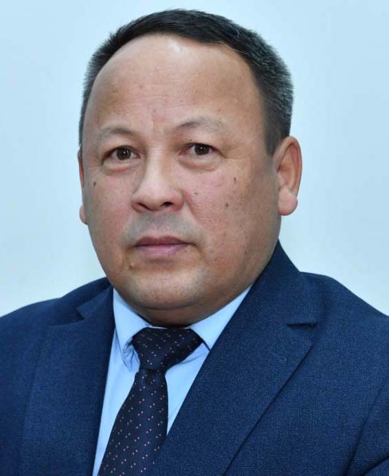 ТЫНЫБЕКОВ БЕКЗАТ МАКУЛБАЕВИЧТІ «Жоғары оқу орнының үздік оқытушысы – 2025» атағымен құттықтаймыз!